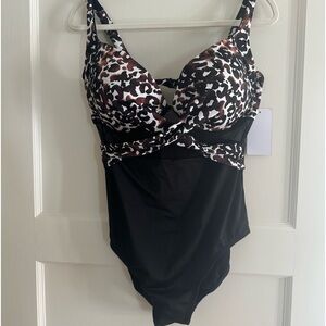 Brand New Black CUT OUT MESH UNDERWIRE ONE PIECE SWIMSUIT w/ Tummy Control Sz 14